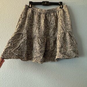 Leopard print skirt!